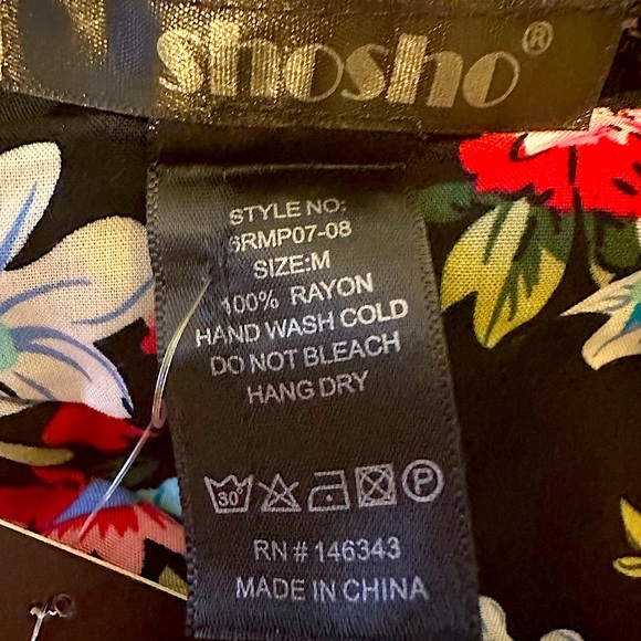 NWT Floral Romper | M - Picture 6 of 13